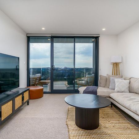 Urban Apt In Phillip 9Mins To Canberra Hospital Apartment Exterior photo